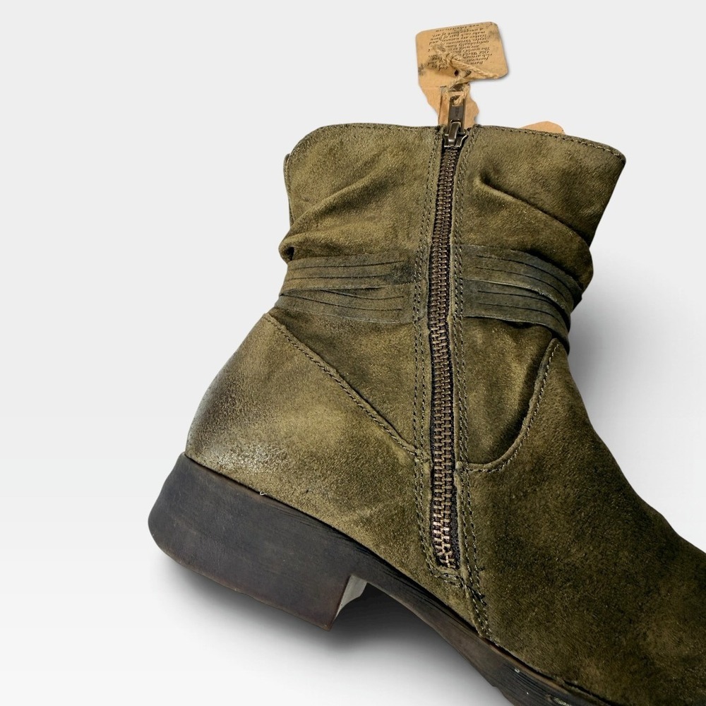 Born Cross Ankle Bootie Women 11 Green Herb Distressed Suede Tassel New - Picture 8 of 14